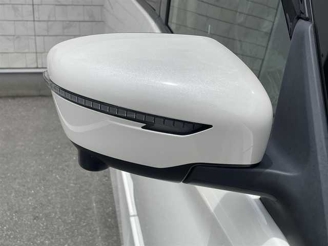日産 セレナ e－パワー ハイウェイスター V 福岡県 2018(平30)年 3.6万km ブリリアントホワイトパール プロパイロット純正9型ナビゲーション（CD/DVD/フルセグ/BT)純正フリップダウンモニターアラウンドビューモニターエマージェンシーブレーキレーンキープアシスト両側パワースライドドア前席シートヒーターハンドルヒーターLEDヘッドライト/オートライトドライブレコーダーETC