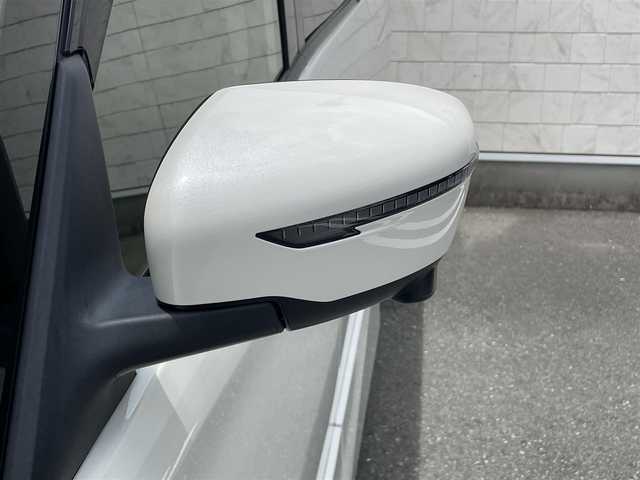 日産 セレナ e－パワー ハイウェイスター V 福岡県 2018(平30)年 3.6万km ブリリアントホワイトパール プロパイロット純正9型ナビゲーション（CD/DVD/フルセグ/BT)純正フリップダウンモニターアラウンドビューモニターエマージェンシーブレーキレーンキープアシスト両側パワースライドドア前席シートヒーターハンドルヒーターLEDヘッドライト/オートライトドライブレコーダーETC
