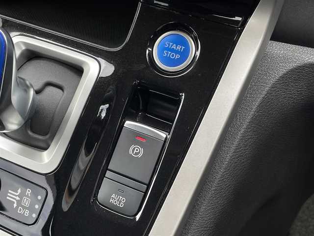 日産 セレナ e－パワー ハイウェイスター V 福岡県 2018(平30)年 3.6万km ブリリアントホワイトパール プロパイロット純正9型ナビゲーション（CD/DVD/フルセグ/BT)純正フリップダウンモニターアラウンドビューモニターエマージェンシーブレーキレーンキープアシスト両側パワースライドドア前席シートヒーターハンドルヒーターLEDヘッドライト/オートライトドライブレコーダーETC