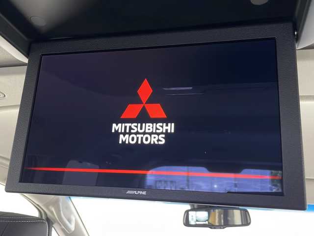 三菱 デリカＤ：５ シャモニー 千葉県 2025(令7)年 0.1千km 黒Ⅱ 登録済未使用車/登録時走行距離7km/エマージェンシーブレーキ/レーンキープアシスト/レーダークルーズコントロール/ブラインドスポットモニター/アルパインナビ/　Bluetooth/フルセグTV/CD/DVD/USB/HDMI/バックカメラ/オートホールド/運転席パワーシート/パドルシフト/ステアリングヒーター/ステアリングスイッチ/両側パワースライドドア/パワーバックドア