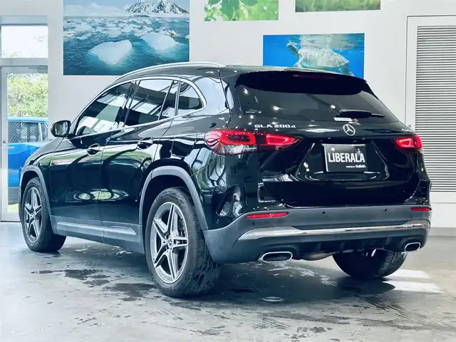 メルセデス・ベンツ Ｍ・ベンツ ＧＬＡ２００ｄ 4マチック AMGライン 大阪府 2022(令4)年 2.4万km コスモスブラック サンルーフ/HUD/ACC/レーダーセーフティP/黒革/メモリ付きパワーシート/シートヒーター/純正ナビ/TV/360度カメラ/純正19インチAW/LEDヘッドライト/アンビエントライト/電動リアゲート/ブラインドスポット/ワイヤレス充電