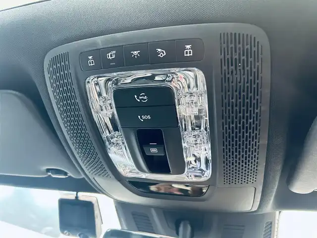 メルセデス・ベンツ Ｍ・ベンツ ＧＬＡ２００ｄ 4マチック AMGライン 大阪府 2022(令4)年 2.4万km コスモスブラック サンルーフ/HUD/ACC/レーダーセーフティP/黒革/メモリ付きパワーシート/シートヒーター/純正ナビ/TV/360度カメラ/純正19インチAW/LEDヘッドライト/アンビエントライト/電動リアゲート/ブラインドスポット/ワイヤレス充電