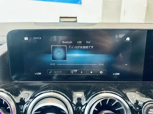 メルセデス・ベンツ Ｍ・ベンツ ＧＬＡ２００ｄ 4マチック AMGライン 大阪府 2022(令4)年 2.4万km コスモスブラック サンルーフ/HUD/ACC/レーダーセーフティP/黒革/メモリ付きパワーシート/シートヒーター/純正ナビ/TV/360度カメラ/純正19インチAW/LEDヘッドライト/アンビエントライト/電動リアゲート/ブラインドスポット/ワイヤレス充電