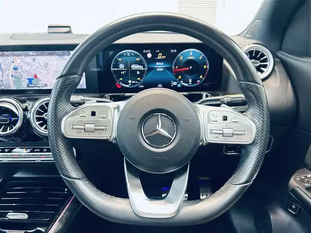 メルセデス・ベンツ Ｍ・ベンツ ＧＬＡ２００ｄ 4マチック AMGライン 大阪府 2022(令4)年 2.4万km コスモスブラック サンルーフ/HUD/ACC/レーダーセーフティP/黒革/メモリ付きパワーシート/シートヒーター/純正ナビ/TV/360度カメラ/純正19インチAW/LEDヘッドライト/アンビエントライト/電動リアゲート/ブラインドスポット/ワイヤレス充電