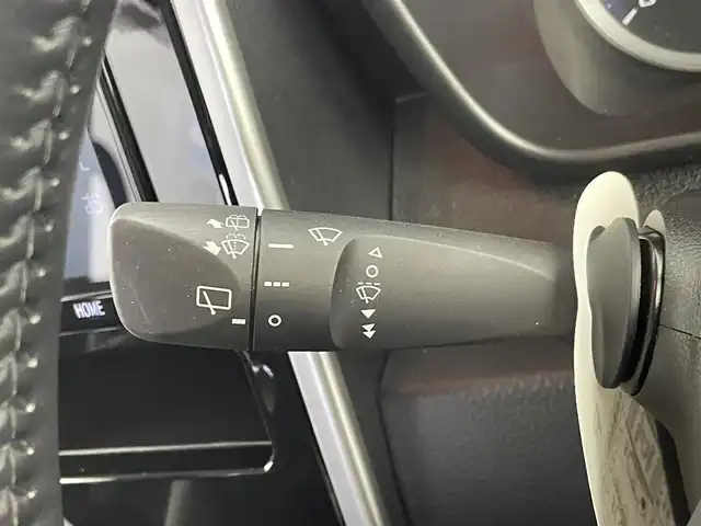 トヨタ タンク カスタムG－T 群馬県 2020(令2)年 2.8万km ブラックマイカメタリック/ファイアークォーツレッドメタリック 禁煙車　純正９インチナビ　Ｂｌｕｅｔｏｏｔｈ　フルセグ　全方位カメラ　両側パワースライドドア　クルーズコントロール　衝突軽減システム　オートマチックハイビーム　クリアランスソナー　シートヒーター