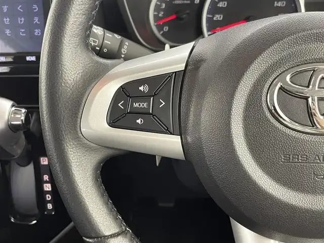 トヨタ タンク カスタムG－T 群馬県 2020(令2)年 2.8万km ブラックマイカメタリック/ファイアークォーツレッドメタリック 禁煙車　純正９インチナビ　Ｂｌｕｅｔｏｏｔｈ　フルセグ　全方位カメラ　両側パワースライドドア　クルーズコントロール　衝突軽減システム　オートマチックハイビーム　クリアランスソナー　シートヒーター