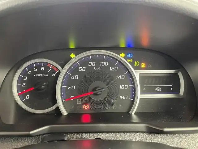トヨタ タンク カスタムG－T 群馬県 2020(令2)年 2.8万km ブラックマイカメタリック/ファイアークォーツレッドメタリック 禁煙車　純正９インチナビ　Ｂｌｕｅｔｏｏｔｈ　フルセグ　全方位カメラ　両側パワースライドドア　クルーズコントロール　衝突軽減システム　オートマチックハイビーム　クリアランスソナー　シートヒーター