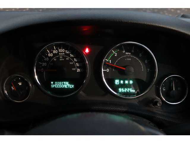 クライスラー・ジープ ジープ ラングラー アンリミテッド サハラ 大分県 2016(平28)年 9.6万km ブライトホワイト 当店買取車両/社外グリル/サイドステップ/ＡＬＰＩＮＥサウンド/クルーズコントロール/社外ナビ/地デジ/Bluetooth/バックカメラ/サイドカメラ/茶本革/シートヒーター/社外ＬＥＤヘッドライト/オートライト/Ｆ／Ｒフォグ/純正１８インチＡＷ/ＥＴＣ