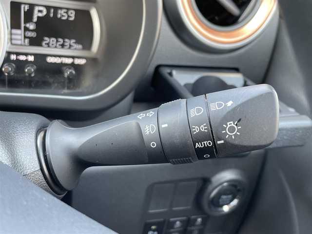 トヨタ パッソ モーダ 山口県 2021(令3)年 2.9万km ブラックマイカメタリック/ファイアークォーツレッドメタリック 禁煙車/ワンオーナー車/純正メモリナビ/Bluetooth/ワンセグTV/バックカメラ/スマートキー/プッシュスタート/社外前後ドライブレコーダー/LEDヘッドライト/LEDフォグライト/オートライト/オートマチックハイビーム/アイドリングストップ/横滑り防止装置/ステアリングスイッチ/前後コーナーセンサー/ベンチシート/前席収納付きアームレスト/保証書・取説/スペアキー1個