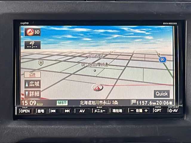 スズキ ジムニー XC 道北・旭川 2018(平30)年 7.1万km シルキーシルバーメタリック /4WD//禁煙車//社外メモリナビ//CD/DVD/SD/MSV/USB/iPod/フルセグ//ミラーヒーター//リモコンキー//ライトレベライザー//フォグライト//電動格納式ミラー//ルーフレール//ETC//純正フロアマット//ドアバイザー//スペアキー//背面タイヤ//保証書