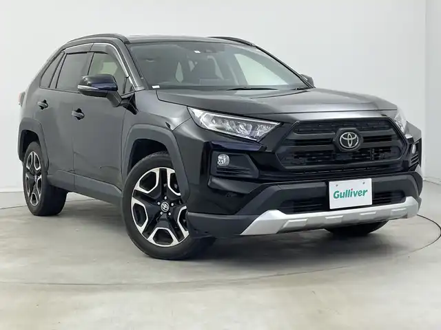 トヨタ ＲＡＶ４ アドベンチャー 新潟県 2021(令3)年 5万km アティチュードブラックマイカ BSM （Bluetooth・USB）/バックカメラ　/レーンキープアシスト　/衝突被害軽減システム　/追従クルーズコントロール　/LEDオートライト　/オートマチックハイビーム　/ダウンヒルアシストコントロール　/合皮シート　/パワーシート　/純正ビルトインETC　/純正前方ドライブレコーダー（DRT-H68A）/４WD/寒冷地仕様/ナイトビジョン/純正フロアマット/純正１９インチアルミホイール/保証書/取扱説明書/スマートキー