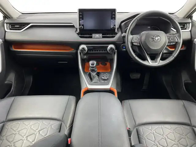 トヨタ ＲＡＶ４ アドベンチャー 新潟県 2021(令3)年 5万km アティチュードブラックマイカ BSM （Bluetooth・USB）/バックカメラ　/レーンキープアシスト　/衝突被害軽減システム　/追従クルーズコントロール　/LEDオートライト　/オートマチックハイビーム　/ダウンヒルアシストコントロール　/合皮シート　/パワーシート　/純正ビルトインETC　/純正前方ドライブレコーダー（DRT-H68A）/４WD/寒冷地仕様/ナイトビジョン/純正フロアマット/純正１９インチアルミホイール/保証書/取扱説明書/スマートキー