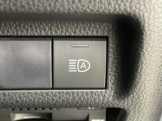 トヨタ ＲＡＶ４ アドベンチャー 新潟県 2021(令3)年 5万km アティチュードブラックマイカ BSM （Bluetooth・USB）/バックカメラ　/レーンキープアシスト　/衝突被害軽減システム　/追従クルーズコントロール　/LEDオートライト　/オートマチックハイビーム　/ダウンヒルアシストコントロール　/合皮シート　/パワーシート　/純正ビルトインETC　/純正前方ドライブレコーダー（DRT-H68A）/４WD/寒冷地仕様/ナイトビジョン/純正フロアマット/純正１９インチアルミホイール/保証書/取扱説明書/スマートキー