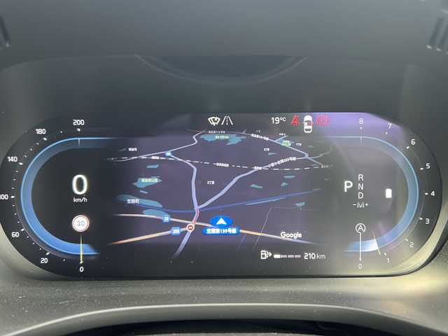 ボルボ ボルボ ＸＣ６０ B5 AWD インスクリプション 神奈川県 2022(令4)年 2.7万km オニキスブラックP ワンオーナー/harmankardonスペシャルサウンド/サンルーフ/純正Googleナビ/Apple Car Play/Android Auto/Bluetooth/全方位カメラ/全方位ドライブレコーダー/ETC2.0/クルーズコントロール/置くだけ充電/パワーバックドア/茶革シート/D/N席パワーメモリシート/全席シートヒーター/D/N席エアシート/ステアリングヒーター/横滑り防止装置/レーンキープアシスト/先行車発進お知らせ/純正マット/純正１９インチアルミホイール/スペアキー×１/保証書/取扱説明書