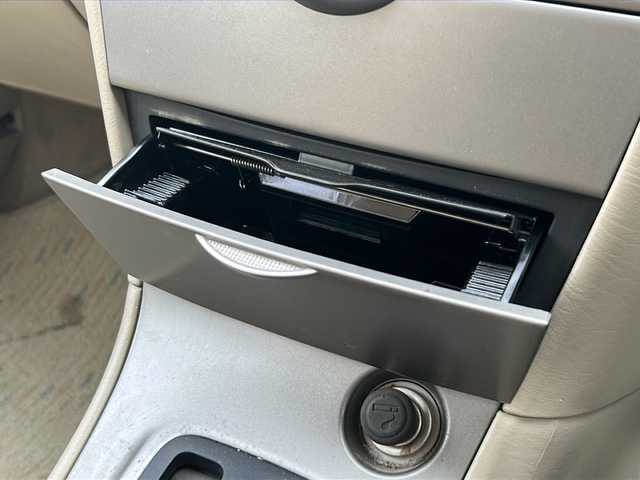 トヨタ カローラ ランクス X 埼玉県 2005(平17)年 4.9万km スーパーホワイトⅡ ワンオーナー　/純正ナビ/純フロア　/純正フロア　/ライトイベライザー　/FM/AM/TV/DVD/ABS/保証書　/取扱説明書