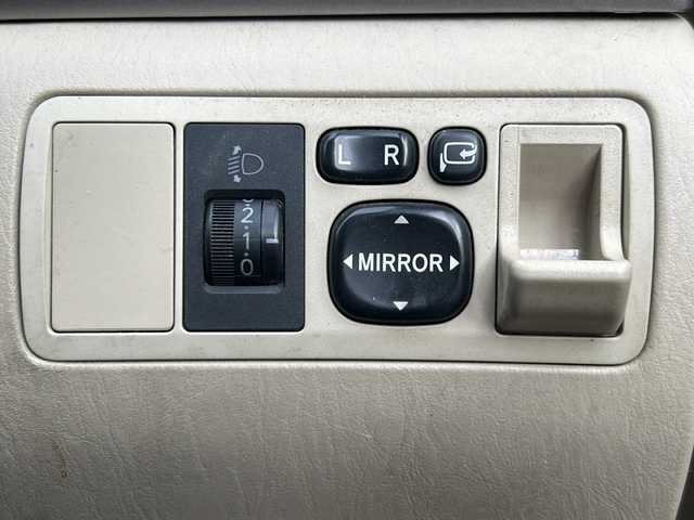 トヨタ カローラ ランクス X 埼玉県 2005(平17)年 4.9万km スーパーホワイトⅡ ワンオーナー　/純正ナビ/純フロア　/純正フロア　/ライトイベライザー　/FM/AM/TV/DVD/ABS/保証書　/取扱説明書