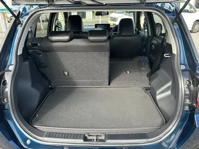 ダイハツ ロッキー プレミアム 兵庫県 2020(令2)年 1.7万km レーザーブルークリスタルシャイン ・ワンオーナー/・純正9インチメモリーナビ（NSZN-Y70D）/・地デジ/DVD/BT/USB/・ステアリングリモコン/・ナビ連動ドライブレコーダー（前方）/・パノラマモニター/・ビルトインETC/・ハーフレザーシート/・前席シートヒーター/・純正17インチAW/・アイドリングストップ/・オートLEDヘッドランプ/・LEDフォグランプ/・リヤフォグランプ/・ACC/・車線逸脱警報/・衝突警報/・先行車発進お知らせ/・標識認識機能/・BSM/RCTA/・ハイビームアシスト/・コーナーセンサー/・R3/4/5/6年ディーラー点検記録簿/・スペアキー