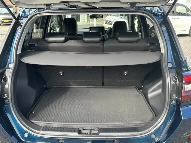 ダイハツ ロッキー プレミアム 兵庫県 2020(令2)年 1.7万km レーザーブルークリスタルシャイン ・ワンオーナー/・純正9インチメモリーナビ（NSZN-Y70D）/・地デジ/DVD/BT/USB/・ステアリングリモコン/・ナビ連動ドライブレコーダー（前方）/・パノラマモニター/・ビルトインETC/・ハーフレザーシート/・前席シートヒーター/・純正17インチAW/・アイドリングストップ/・オートLEDヘッドランプ/・LEDフォグランプ/・リヤフォグランプ/・ACC/・車線逸脱警報/・衝突警報/・先行車発進お知らせ/・標識認識機能/・BSM/RCTA/・ハイビームアシスト/・コーナーセンサー/・R3/4/5/6年ディーラー点検記録簿/・スペアキー