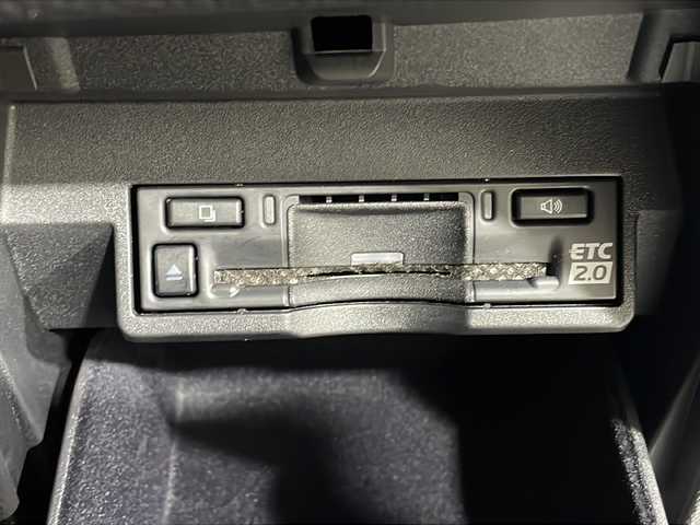 レクサス ＮＸ 350h Fスポーツ 沖縄県 2023(令5)年 2.8万km ホワイトノーヴァガラスフレーク 禁煙車　/県外仕入　/純正ナビ　/フルセグＴＶ　Ｂｌｕｅｔｏｏｔｈ　/レクサスセーフティセンス/TRDエアロ/黒革シート/パノラミックビューモニター/オレンジキャリパー　/ブラインドスポットモニター　/クリアランスソナー　/レーンディパーチャーアラート　/パワーバックドア　/ドライブレコーダー/ヘッドアップディスプレイ/ステアリングヒーター/シートベンチレーション/デジタルインナーミラー