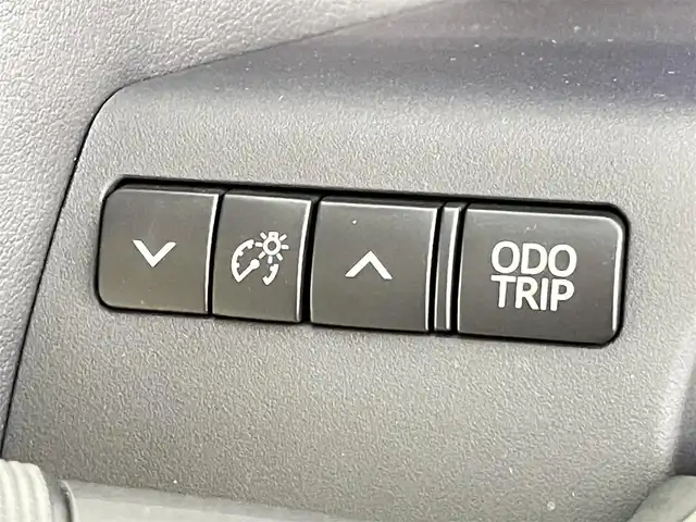 トヨタ アルファードハイブリット X 千葉県 2018(平30)年 3.2万km ホワイトパールクリスタルシャイン 禁煙車/純正７型ナビ/AM＆FM＆Bluetooth＆CD＆DVD＆TV/トヨタセーフティセンス/プリクラッシュセーフティ/レーンキープアシスト/レーダークルーズコントロール/ビルトインＥＴＣ　/両側電動スライドドア　/オートマチックハイビーム　/ＬＥＤヘッドライト　/フォグランプ　/バックカメラ　/電動パーキングブレーキ（オートホールド）/アイドリングストップ/ウィンカーミラー/純正ドアバイザー/プッシュスタート