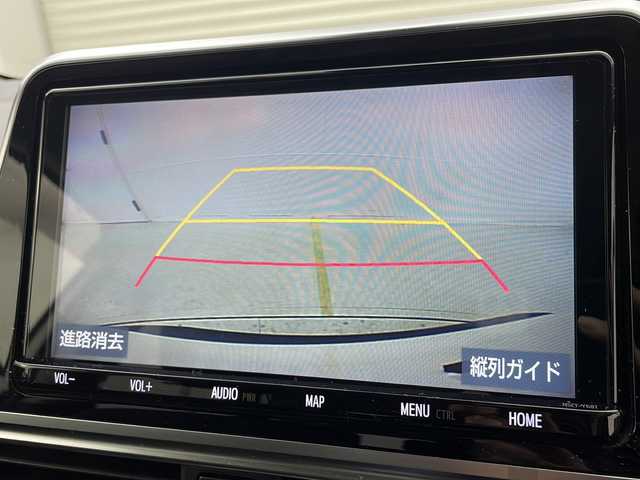 トヨタ シエンタ ハイブリッド G クエロ 茨城県 2020(令2)年 3.6万km ホワイトパールクリスタルシャイン 純正9インチナビ/・FM/AM/DISC/TV/SD/Bluetooth/・バックカメラ/前後ドライブレコーダー/クルーズコントロール/両側パワースライド/ハンドルヒーター/シートヒーター（D+N席）/前後コーナーセンサー/純正フロアマット/社外アルミホイール/ハーフレザーシート/横滑り防止機能/レーンキープアシスト/衝突被害軽減ブレーキ/フロントフォグライト/ドアバイザー/スタートエンジンボタン/LEDヘッドライト