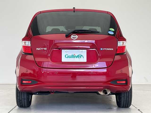 日産 ノート e－パワー X Vセレクション 愛知県 2019(令1)年 5.3万km ガーネットレッド 純正ナビ/全方位カメラ/バックカメラ/コーナーセンサー/純正アルミホイール/LEDヘッドライト/インテリジェントミラー/オートライト/ドライブレコーダー/ETC/衝突軽減システム/フルセグ/CD DVD/Bluetooth/ステアリングスイッチ/スマートキー/プッシュスタート
