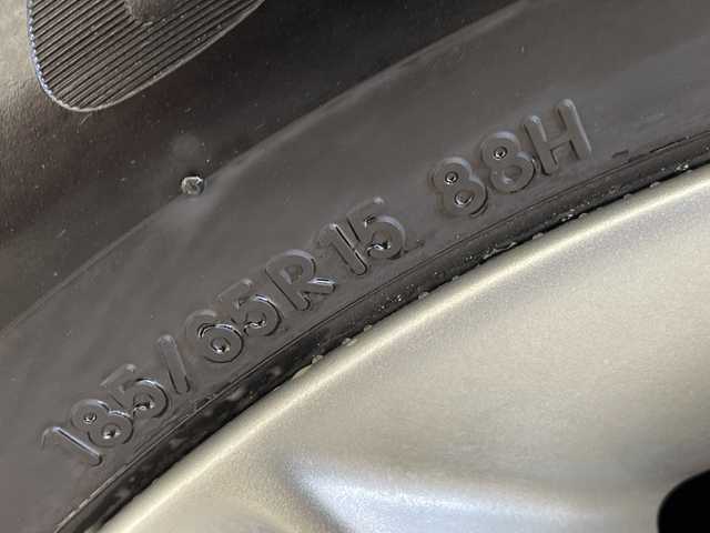 日産 ノート e－パワー X Vセレクション 愛知県 2019(令1)年 5.3万km ガーネットレッド 純正ナビ/全方位カメラ/バックカメラ/コーナーセンサー/純正アルミホイール/LEDヘッドライト/インテリジェントミラー/オートライト/ドライブレコーダー/ETC/衝突軽減システム/フルセグ/CD DVD/Bluetooth/ステアリングスイッチ/スマートキー/プッシュスタート