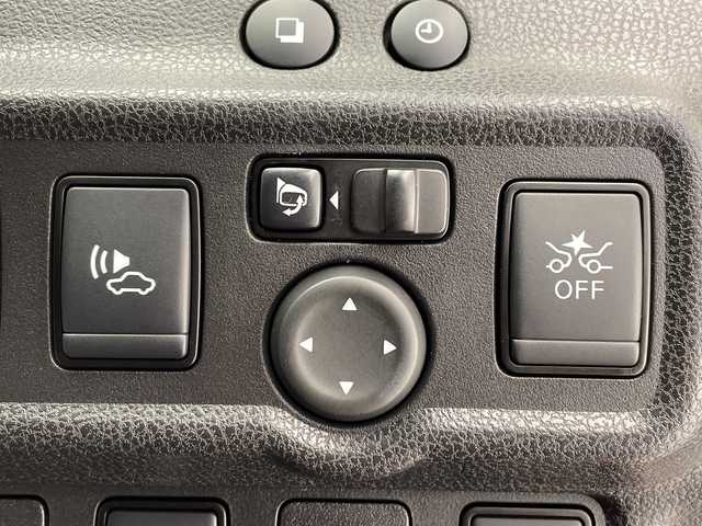 日産 ノート e－パワー X Vセレクション 愛知県 2019(令1)年 5.3万km ガーネットレッド 純正ナビ/全方位カメラ/バックカメラ/コーナーセンサー/純正アルミホイール/LEDヘッドライト/インテリジェントミラー/オートライト/ドライブレコーダー/ETC/衝突軽減システム/フルセグ/CD DVD/Bluetooth/ステアリングスイッチ/スマートキー/プッシュスタート