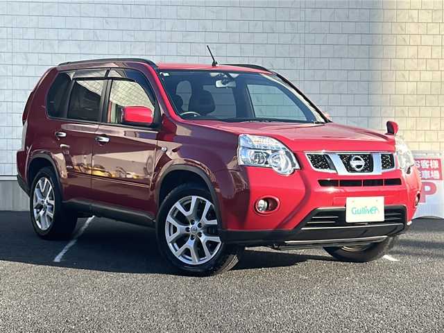 日産 エクストレイル 20Xtt 千葉県 2013(平25)年 10.3万km 赤 社外HDDナビ【VIE-X08】/フルセグTV/DVD/CD//バックカメラ/シートヒーター前席/後席/ETC/キセノンライト/ドアバイザー/ダウンヒルアシスト/スマートキー