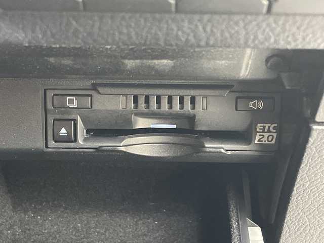 レクサス ＲＸ 450h バージョンL 群馬県 2020(令2)年 3.5万km グラファイトブラックガラスフレーク サンルーフ　純正１２．３型ナビ　全周囲カメラ　ＥＴＣ２．０　ドラレコ　レザーシート　シートヒーター／シートベンチレーション　BSM　ステアリングヒーター　衝突被害軽減ブレーキ　レーンアシスト　禁煙車