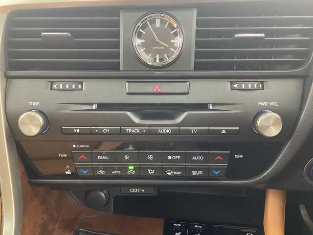 レクサス ＲＸ 450h バージョンL 群馬県 2020(令2)年 3.5万km グラファイトブラックガラスフレーク サンルーフ　純正１２．３型ナビ　全周囲カメラ　ＥＴＣ２．０　ドラレコ　レザーシート　シートヒーター／シートベンチレーション　BSM　ステアリングヒーター　衝突被害軽減ブレーキ　レーンアシスト　禁煙車