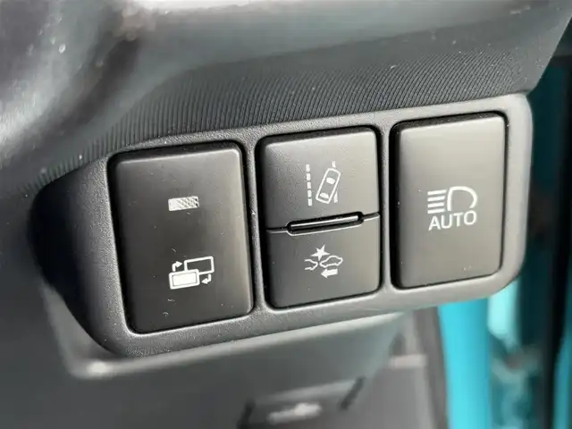 トヨタ アクア S 大分県 2019(令1)年 4.1万km クリアエメラルドパールクリスタルシャイン ・純正ナビ(CD/DVD/BT/SD)/・プリクラッシュセーフティ/・レーンキープアシスト/・コーナーセンサー/・前後ドライブレコーダー/・ETC/・ステアリングスイッチ/・オートハイビーム/・スマートキー/・プッシュスタートボタン/・スペアキー