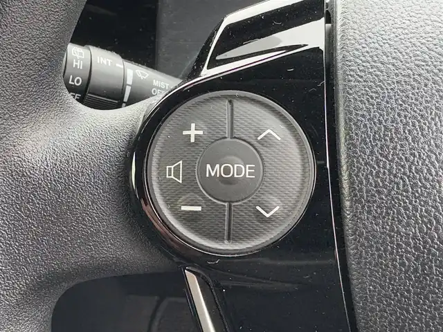 トヨタ アクア S 大分県 2019(令1)年 4.1万km クリアエメラルドパールクリスタルシャイン ・純正ナビ(CD/DVD/BT/SD)/・プリクラッシュセーフティ/・レーンキープアシスト/・コーナーセンサー/・前後ドライブレコーダー/・ETC/・ステアリングスイッチ/・オートハイビーム/・スマートキー/・プッシュスタートボタン/・スペアキー