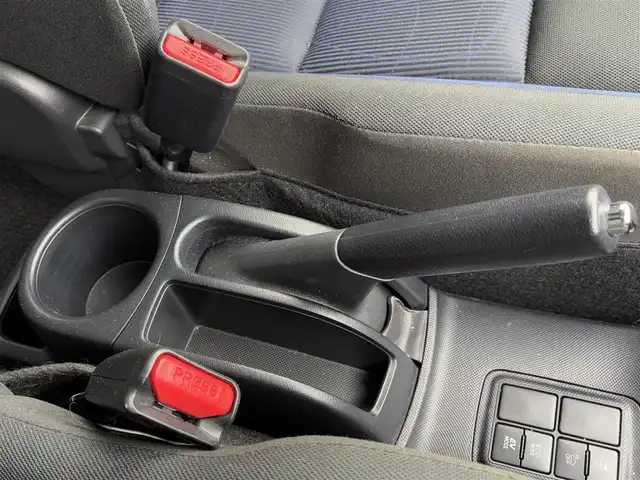 トヨタ アクア S 大分県 2019(令1)年 4.1万km クリアエメラルドパールクリスタルシャイン ・純正ナビ(CD/DVD/BT/SD)/・プリクラッシュセーフティ/・レーンキープアシスト/・コーナーセンサー/・前後ドライブレコーダー/・ETC/・ステアリングスイッチ/・オートハイビーム/・スマートキー/・プッシュスタートボタン/・スペアキー