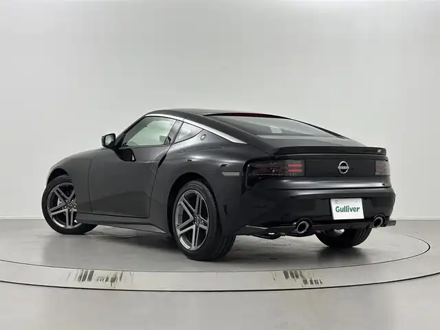 日産 フェアレディ Ｚ 埼玉県 2024(令6)年 0.2万km 黒Ｍ 純正ナビ/フルセグ/バックカメラ/アドバンスドドライブアシストディスプレイ/３連サブメーター/BOSEサウンドシステム/　アクティブサウンドコントロール/　アクティブノイズコントロール/インテリジェントクルーズコントロール/インテリジェントエマージェンシーブレーキ/革巻きステアリング/純正ドライブレコーダー/ビルドインETC/プッシュスタート/スマートキー