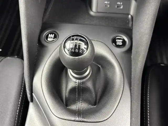 日産 フェアレディ Ｚ 埼玉県 2024(令6)年 0.2万km 黒Ｍ 純正ナビ/フルセグ/バックカメラ/アドバンスドドライブアシストディスプレイ/３連サブメーター/BOSEサウンドシステム/　アクティブサウンドコントロール/　アクティブノイズコントロール/インテリジェントクルーズコントロール/インテリジェントエマージェンシーブレーキ/革巻きステアリング/純正ドライブレコーダー/ビルドインETC/プッシュスタート/スマートキー