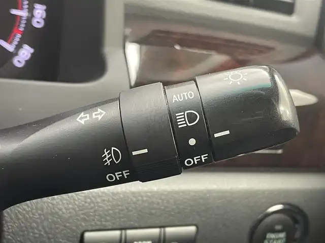 トヨタ アルファード 240S 茨城県 2014(平26)年 5.7万km ブラック 社外8型ナビ/バックカメラ/フルセグ/クリアランスソナー/両側電動スライドドア/ETC/社外革調シートカバー/純正18インチAW/スマートキー