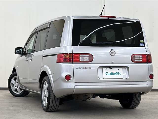 日産 ラフェスタ JOY G 道央・札幌 2010(平22)年 11万km ダイヤモンドシルバー /4WD//社外製メモリナビ　CN-MW200D//純正フルセグテレビ//バックカメラ//サンルーフ//純正ドアバイザー//片側パワースライドドア//ETC//社外AWスタッドレスタイヤ付き