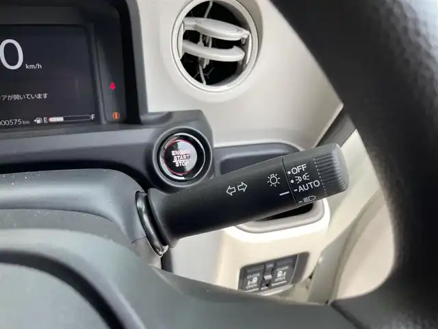 ホンダ Ｎ ＢＯＸ 愛知県 2024(令6)年 0.1万km プラチナホワイトパール ワンオーナー/メモリナビ/フルセグテレビ/バックカメラ/ホンダセンシング/クルーズコントロール/レーンキープアシスト/横滑り防止装置/衝突被害軽減システム/アイドリングストップ/プッシュスタート/前後純正ドライブレコーダー/前後コーナーセンサー/両側パワースライドドア/D＋N席シートヒーター/純正フロアマット/スマートキー/USB入力端子/電動格納式ミラー