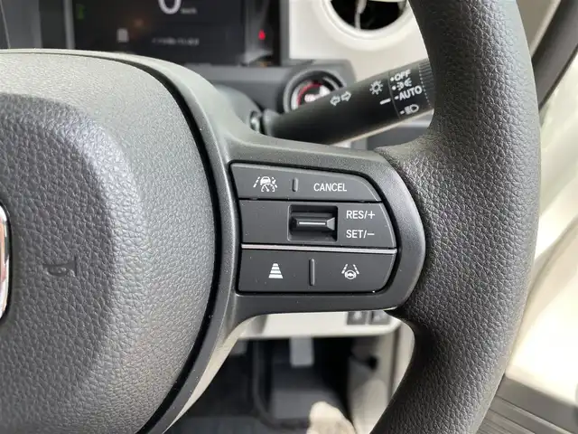 ホンダ Ｎ ＢＯＸ 愛知県 2024(令6)年 0.1万km プラチナホワイトパール ワンオーナー/メモリナビ/フルセグテレビ/バックカメラ/ホンダセンシング/クルーズコントロール/レーンキープアシスト/横滑り防止装置/衝突被害軽減システム/アイドリングストップ/プッシュスタート/前後純正ドライブレコーダー/前後コーナーセンサー/両側パワースライドドア/D＋N席シートヒーター/純正フロアマット/スマートキー/USB入力端子/電動格納式ミラー