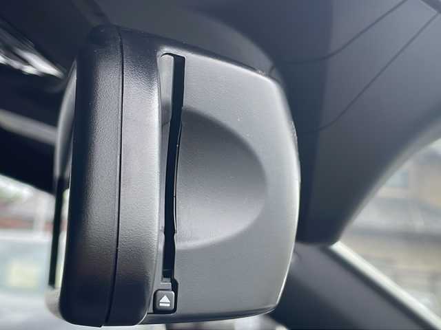 ＢＭＷ ７５０ｉ Mスポーツ 栃木県 2018(平30)年 7.6万km アルピンホワイトⅢ サンルーフ/純正10.25型ナビ/フルセグTV/サラウンドビューカメラ/アクティブクルーズコントロール/パークディスタンスコントロール/ドライビングアシストプラス/・ステアリング/レーンコントロール/・レーンディパーチャーウォーニング/・レーンチェンジウォーニング/・アクティブサイドコリジョンプロテクション/・前車接近警告機能/・衝突回避被害軽減ブレーキ/・後車衝突警報機能/・クロストラフィックウォーニング/パーキングアシスト/ツインターボ/アダプティブLEDヘッドランプ/デュアルオートエアコン/本革巻きスポーツステアリング/パドルシフト/エクスクルーシブナッパ革シート/全席シートヒーター/前席コンフォートシート/ベンチレーション/運転席パワーシート/メモリー/純正20インチアルミホイール/コンフォートアクセス/ハーマンカードンサラウンドシステム/禁煙車