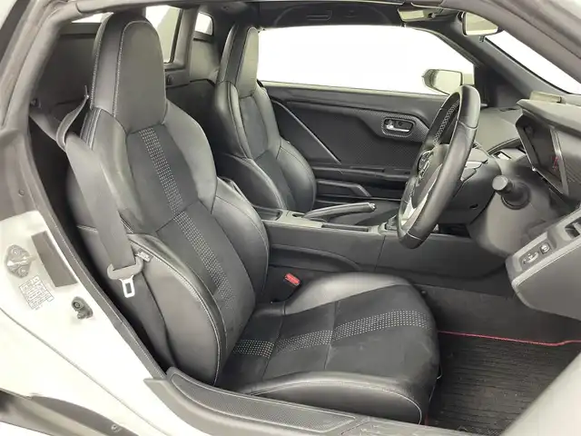 ホンダ Ｓ６６０ α 群馬県 2015(平27)年 3.3万km プレミアムスターホワイトパール 無限エアロパーツ（フロント/サイド/リアアンダー）/センターディスプレイ(internavi POCKET連携対応)/・AM/FM/USB/Bluetooth/HDMI/＝＝＝＝＝/6速MT/シティブレーキアクティブシステム/バックカメラ/クルーズコントロール/LEDヘッドライト/ステアリングスイッチ/オートライト/ETC/プッシュスタート/スマートキー
