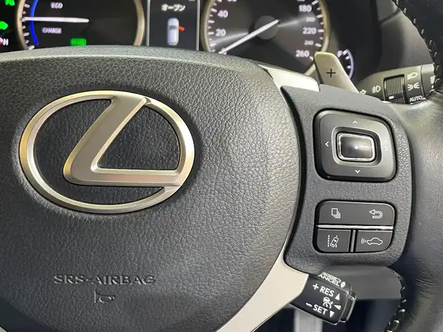 レクサス ＮＸ 300h Iパッケージ 岩手県 2015(平27)年 4.8万km ソニッククォーツ ４WD/寒冷地仕様/レーダークルーズコントロール/プリクラッシュセーフティ/レーンディパーチャーアラート/オートマチックハイビーム/オートブレーキホールド/横滑り防止装置/クリアランスソナー/パドルシフト/ヘッドアップディスプレイ/L-texシート/パワーシート/シートヒーター/ステアリングヒーター/AC100V100Wアクセサリーコンセント/純正ナビ/（CD/DVD/Blu-rayDisc/フルセグ/microSD/AUX/USB/Bluetooth）/ステアリングスイッチ/バックカメラ/ETC2.0/LEDヘッドランプ/純正17インチアルミホイール