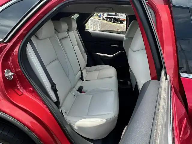 マツダ ＣＸ－３０ XD Lパッケージ 宮城県 2019(令1)年 0.8万km ソウルレッドクリスタルM DVD/CD/地デジチューナー/＝＝＝/スマートブレーキサポート/AT誤発進抑制制御/レーダークルーズコントロール（全車速追従機能付）/パーキングセンサー（フロント/リア）/車線逸脱警報システム/レーンキープアシスト/ブラインドスポットモニタリング/接近車両検知（前側方/後側方）/クルージングトラフィックサポート/ドライバーアテンションアラート/ヘッドアップディスプレイ/マツダコネクトナビ（8.8インチディスプレイ）/・Bluetooth/・USB/HDMI/ETC/ドライブレコーダー/パワーバックドア/ホワイトレザーシート/運転席メモリー機能付パワーシート/前席シートヒーター/ステアリングヒーター/革巻きステアリング/パドルシフト/電動パーキングブレーキ/ブレーキホールド/アダプティブLEDヘッドランプ/オートライト/スマートキー＆プッシュスタート/スペアキー/電動格納ミラー/純正18インチAW/純正フロアマット/ドアバイザー/W/サイド/カーテンエアバッグ