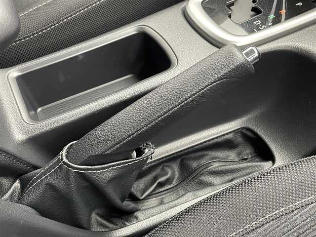 トヨタ ハイラックス Z 茨城県 2022(令4)年 1.1万km アティチュードブラックマイカ 純正ナビ/バックカメラ/フルセグ/トノカバー/ベッドライナー/衝突被害軽減ブレーキ/車線逸脱抑制装置/レーダークルーズコントロール/クリアランスソナー/ETC/純正17インチAW/LEDヘッドライト/スマートキー