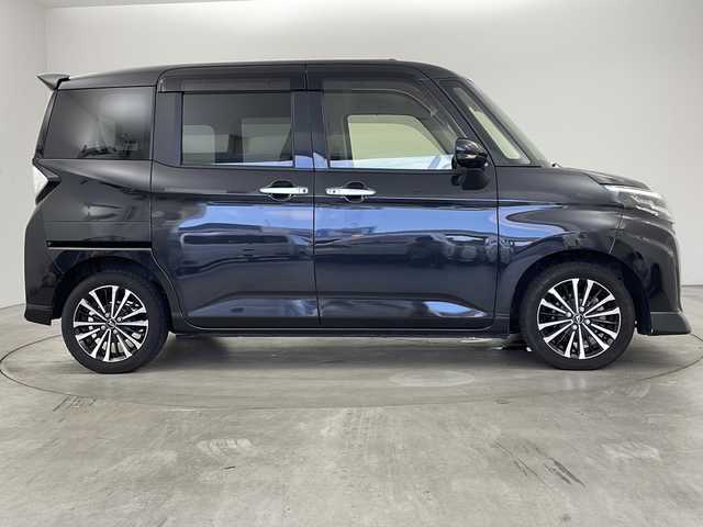 ダイハツ トール カスタムG ターボ 兵庫県 2021(令3)年 6.2万km ブラックマイカメタリック ・ワンオーナー車/・純正９インチナビ/CD/DVD/HDMI/USB/TV/・アラウンドビューモニター/・スマートアシスト/・レーダークルーズコントロール/・電動パーキングブレーキ/・オートホールド/・アイドリングストップ/・LEDオートライト/・前後コーナーセンサー/・両側パワースライドドア/・前席シートヒーター/・ステアリングスイッチ/・革巻きステアリング/・純正ドライブレコーダー/・ビルトインETC/・純正１５インチアルミホイール/・スマートキー/・スペアキー/・プッシュスタート/・Wエアバッグ