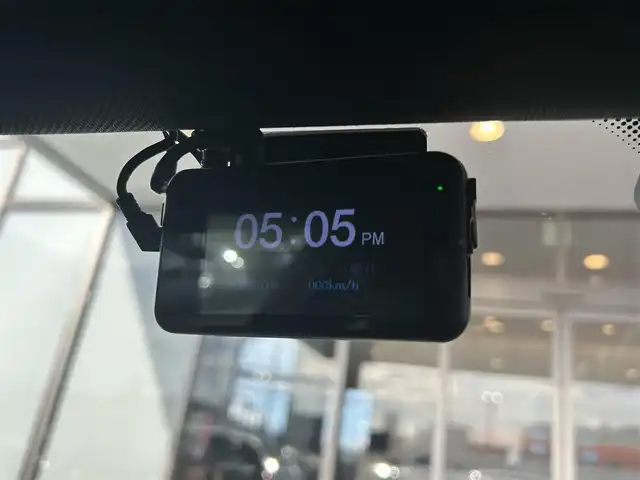 ＢＭＷ Ｍ４ 茨城県 2016(平28)年 5.3万km アルピンホワイトⅢ アンビエントライト/パドルシフト/レーンチェンジウォーニング/Fドラレコ/レーダー探知器/コンフォートA/iDriveナビ/コンペティションパッケージ/-エンジン最高出力３３１ｋW（４５０ｐｓ）/　専用セッティング/　-アダプティブＭサスペンション/　-ＤＳＣ/　-アクティブＭディファレンシャル/-ハイグロスブラック仕上げキドニーグリル/-20インチアルミ/-Ｍスポーツエキゾーストシステム/-専用軽量Ｍスポーツシート