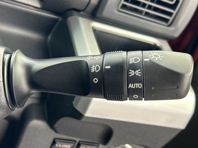 ダイハツ ウェイク G ターボ SA Ⅱ 愛知県 2016(平28)年 4.8万km トニコオレンジメタリック スマートアシストII/衝突軽減ブレーキ/車線逸脱警告/先行車発進のお知らせ/誤発進抑制機能/純正ナビ/バックカメラ/純正アルミホイール/ETC/LEDヘッドライト/両側パワースライドドア/スマートキー/プッシュスタート/アイドリングストップ/横滑り防止装置