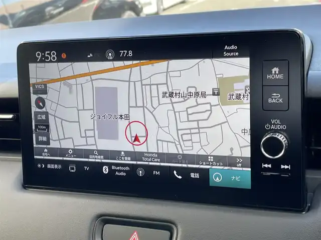 ホンダ ヴェゼル ハイブリッド e:HEV Z 東京都 2025(令7)年 0.1千km プラチナホワイトパール 登録済未使用車　/純正ナビ　/置型充電　/ＢＳＭ　/レーダークルーズコントロール　/１８インチ純正ホイール　/純正ＬＥＤ/左右独立温度コントロール式フルオートエアコンディショナー　/電動リアゲート　/シートヒーター　/衝突被害軽減ブレーキ　/盗難防止装置/Honda　SENSING/マルチビューカメラシステム/後退時連動ドアミラー/ＥＴＣ２．０　