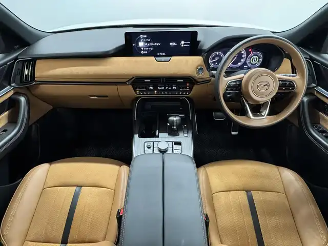 マツダ ＣＸ－６０ XD HV プレミアムスポーツ 三重県 2022(令4)年 1.3万km ロジウムホワイトプレミアムメタリック ディーゼルターボ・マイルドハイブリッド/4WD/MTモード付8AT/12.3インチナビ/（FM/AM/Bluetooth/USB/CarPlay/AndroidAuto/TV/HDMI）/360°ビュー・モニター/BOSEサウンドシステム（12スピーカー）/ドライブレコーダー前後/ETC/i-ACTIVSENSE/・スマートブレーキサポート/・レーダークルーズコントロール/・クルージング&トラフィックサポート/・ドライバー異常時対応システム/・ドライバーモニタリング/・レーンキープアシストシステム/・ブラインドスポットモニタリング/・クロストラフィックアラート（前後）/・パーキングセンサー（前後）/・ヒルディセントコントロール/など/装備/・パノラマサンルーフ/・茶革（ナッパレザー＆レガーヌ：人工皮革）/・シートヒーター（D/N/2nd左右）＆ベンチレーション（D/N）/・ステアリングヒーター/・10wayパワーシート（Dメモリー付/N）/・ハンズフリーパワーリフトゲート/・ドライバーパーソナライズ/・アクティブドライビングディスプレイ/・1500W電源/・ワイヤレス充電/・左右独立オートエアコン/・Weds『F-ZERO FZ-4』20×8＋42アルミホイール/など